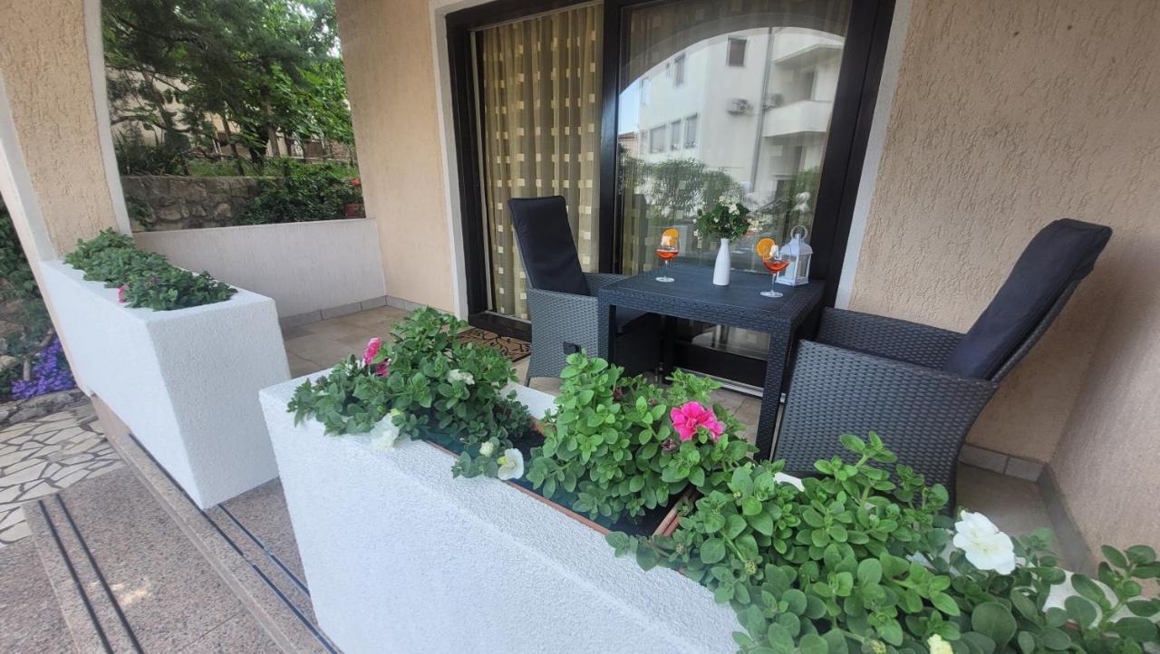 Lily Apartment Krk Town Exterior photo